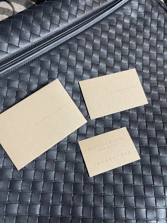 ボッテガ・ヴェネタ  （ブランドバッグ）の商品画像 - 査定依頼日：2025年9月4日 - 最高査定価格：42,000円