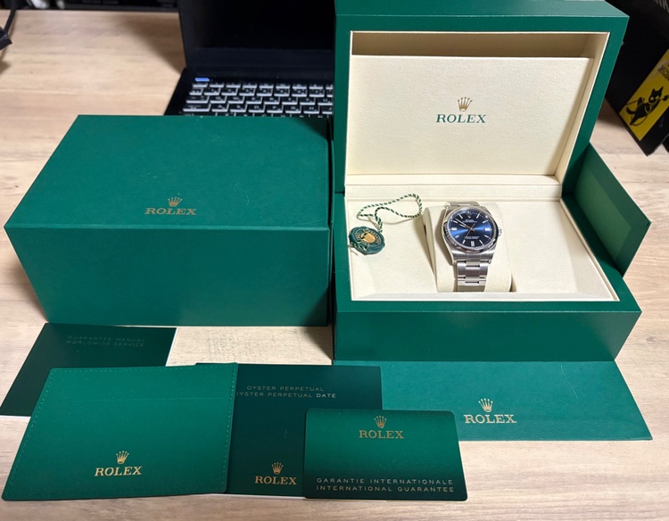 ロレックス パーペチュアル 1260000（高級時計）の商品画像 - 査定依頼日：2026年1月28日 - 最高査定価格：1,900,000円