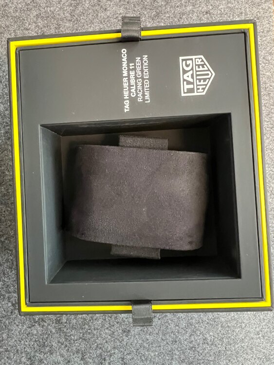タグホイヤー モナコ （高級時計）の商品画像 - 査定依頼日：2025年5月15日 - 最高査定価格：900,000円