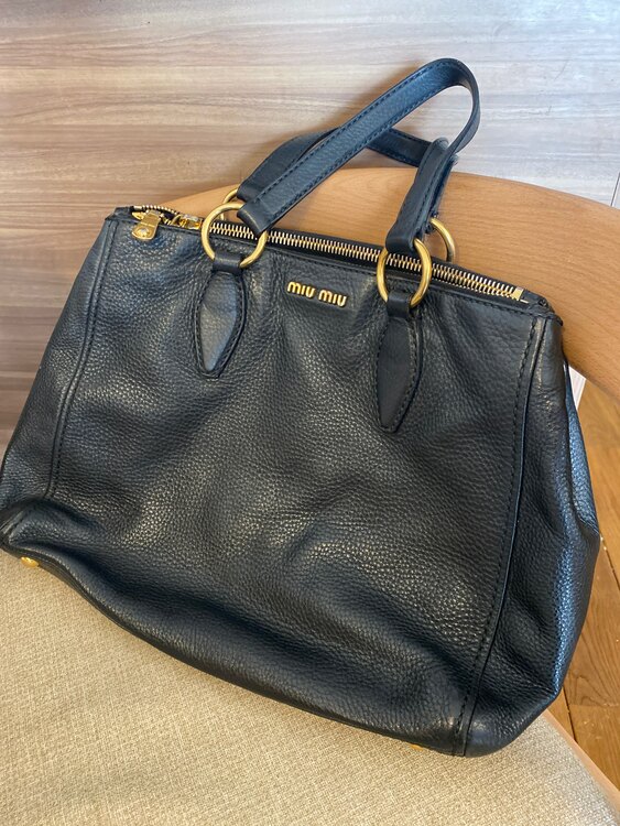 トートバッグ（ブランドバッグ）の商品画像 - 査定依頼日：2025年2月10日 - 最高査定価格：30,000円