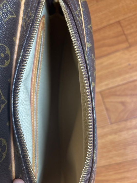 リポーター（ブランドバッグ）の商品画像 - 査定依頼日：2026年3月30日 - 最高査定価格：75,000円