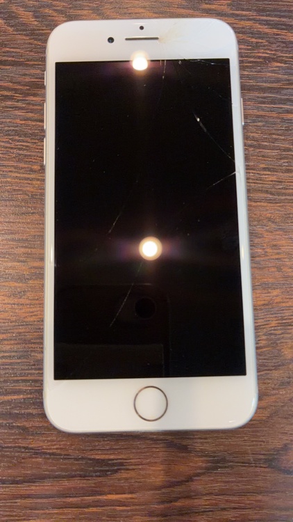 iPhone8（スマホ）の商品画像 - 査定依頼日：2026年7月19日 - 最高査定価格：1,500円