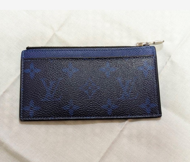 ルイヴィトン タイガ （ブランドバッグ）の商品画像 - 査定依頼日：2025年7月27日 - 最高査定価格：30,000円