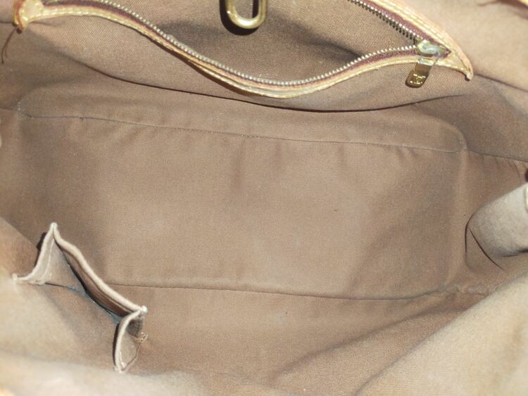 ルイヴィトン モノグラム （ブランドバッグ）の商品画像 - 査定依頼日：2025年6月26日 - 最高査定価格：30,000円