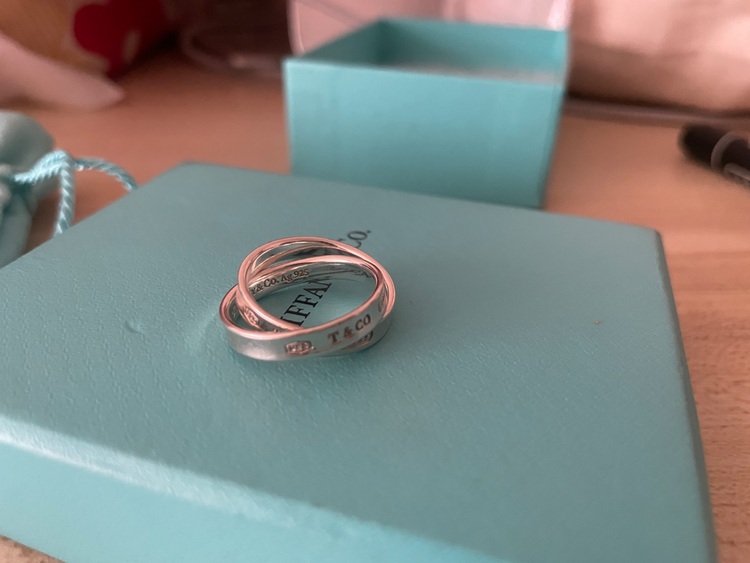 Tiffany & Co. シルバー925 インターロッキング サークル リング（金・貴金属）の商品画像 - 査定依頼日：2025年8月17日 - 最高査定価格：20,000円