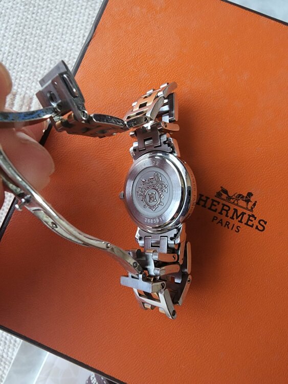 HERMES クリッパーナクレベガル12Pダイヤ（高級時計）の商品画像 - 査定依頼日：2026年8月18日 - 最高査定価格：65,000円