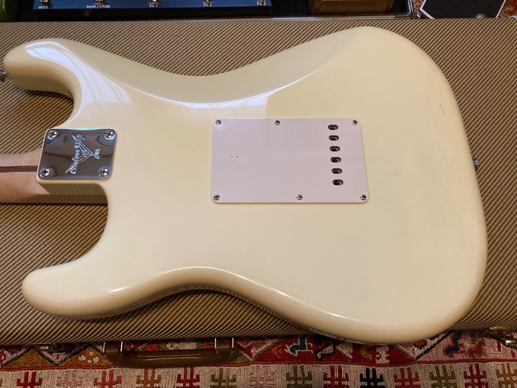 Custom Clapton Strat（ピアノ・楽器・PA機材）の商品画像 - 査定依頼日：2026年6月22日 - 最高査定価格：400,000円