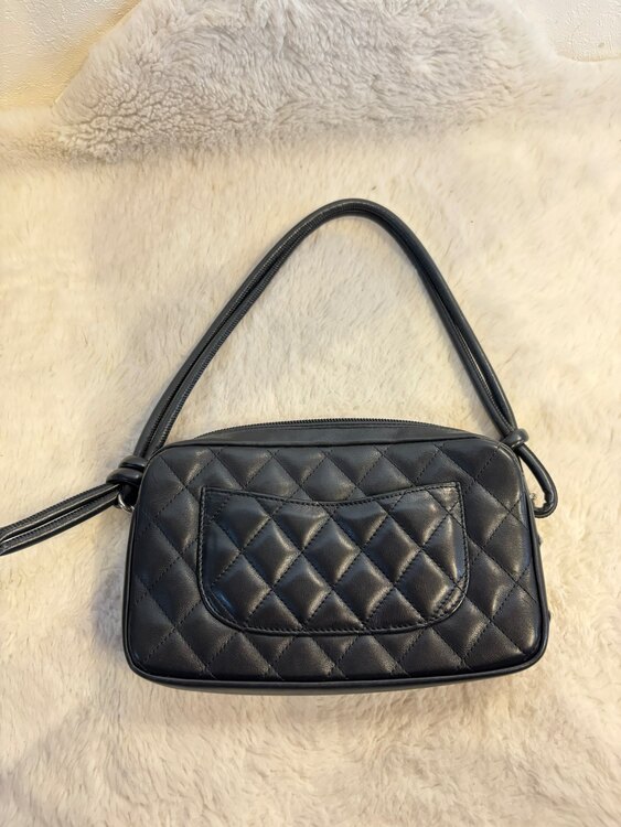 シャネル カンボンライン （ブランドバッグ）の商品画像 - 査定依頼日：2025年3月16日 - 最高査定価格：200,000円