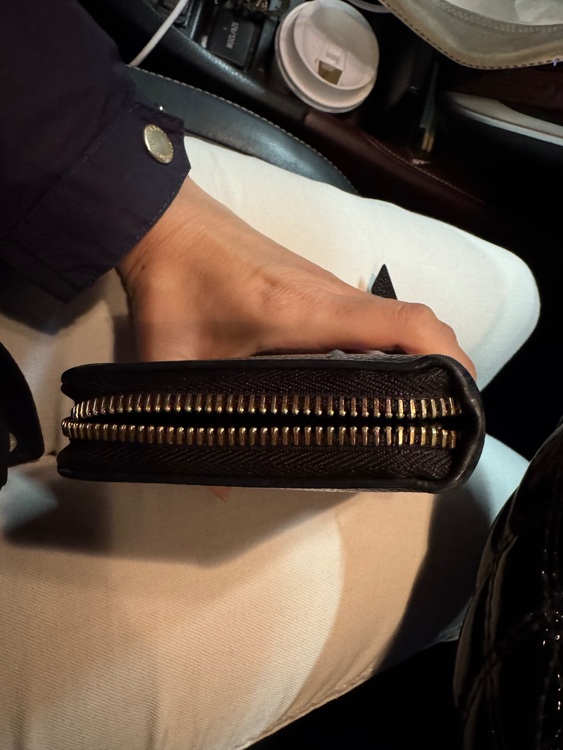 モノグラム　アンプラント（ブランド財布・小物）の商品画像 - 査定依頼日：2025年11月11日 - 最高査定価格：60,000円