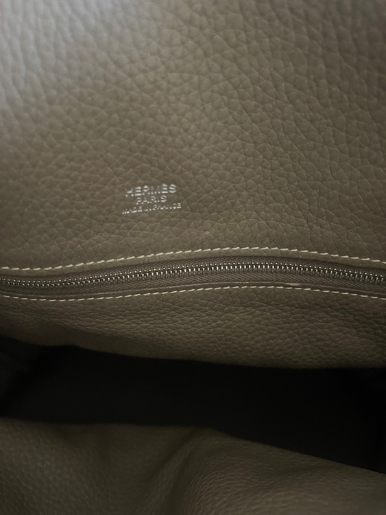 エルメス ヴィクトリア （ブランドバッグ）の商品画像 - 査定依頼日：2025年10月30日 - 最高査定価格：160,000円