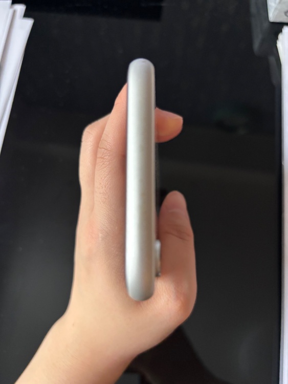  XR（スマホ）の商品画像 - 査定依頼日：2026年2月19日 - 最高査定価格：12,000円