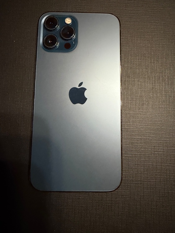 iPhone iPhone 12 Pro Max 128GB Softbank（スマホ）の商品画像 - 査定依頼日：2026年6月22日 - 最高査定価格：31,000円