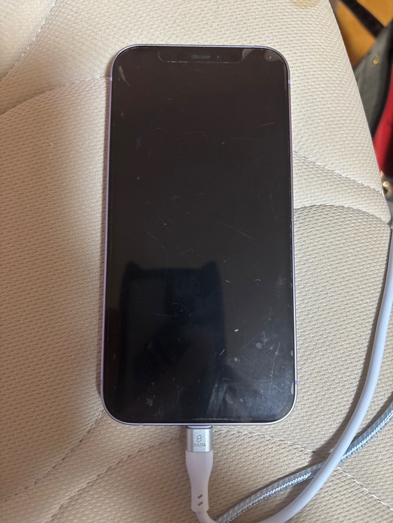 iPhone iPhone 12 64GB SIMフリー（スマホ）の商品画像 - 査定依頼日：2026年6月27日 - 最高査定価格：20,000円