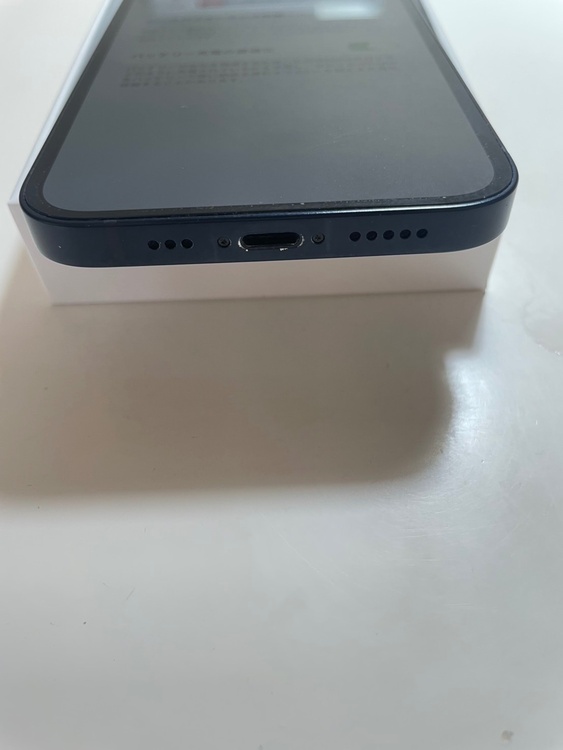 iPhone iPhone 12 128GB SIMフリー（スマホ）の商品画像 - 査定依頼日：2026年6月3日 - 最高査定価格：10,000円