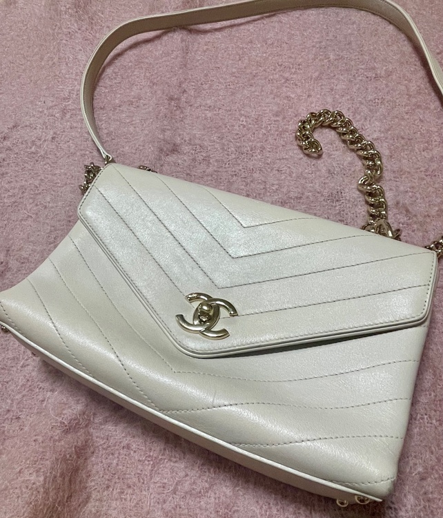 シャネル シャネル(その他) （ブランドバッグ）の商品画像 - 査定依頼日：2026年4月19日 - 最高査定価格：200,000円