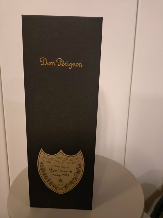 Vintage2015（お酒）の商品画像 - 査定依頼日：2025年12月24日 - 最高査定価格：19,500円