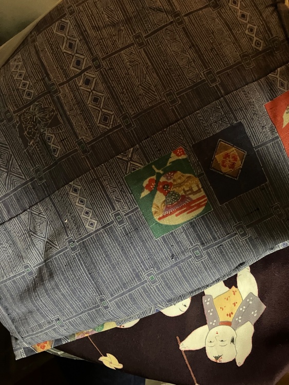 古布　ちりめん（着物）の商品画像 - 査定依頼日：2026年8月8日 - 最高査定価格：1,000円