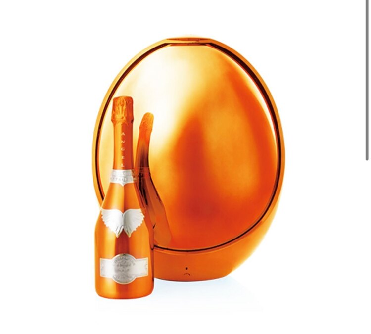 エンジェルエッグオレンジ（お酒）の商品画像 - 査定依頼日：2025年5月6日 - 最高査定価格：140,000円