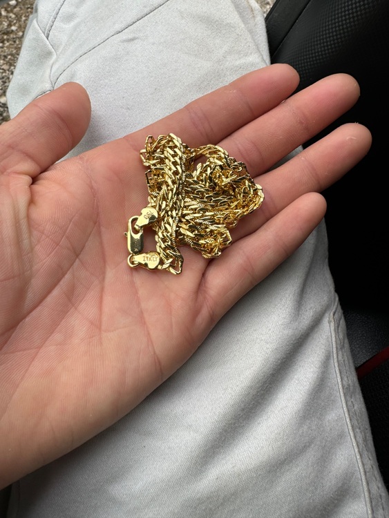 Italy750ネックレス（金・貴金属）の商品画像 - 査定依頼日：2025年11月6日 - 最高査定価格：300,000円