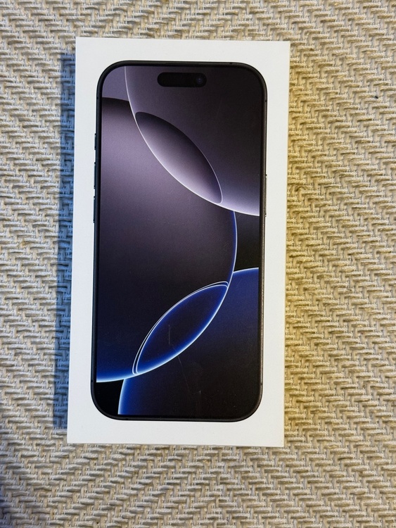 iPhone iPhone 16 Pro 128GB SIMフリー（スマホ）の商品画像 - 査定依頼日：2026年9月6日 - 最高査定価格：103,000円