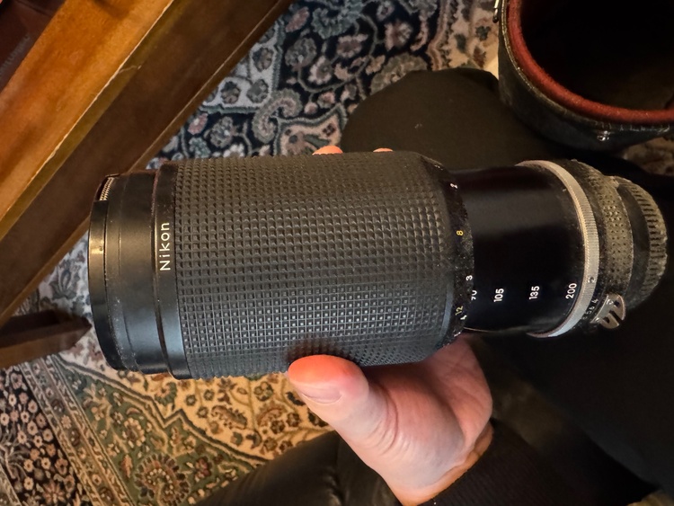 F2 7591094（カメラ）の商品画像 - 査定依頼日：2026年1月26日 - 最高査定価格：130,000円