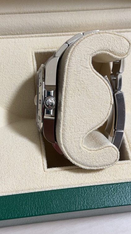 ロレックス エクスプローラー 22657（高級時計）の商品画像 - 査定依頼日：2025年9月3日 - 最高査定価格：1,610,000円