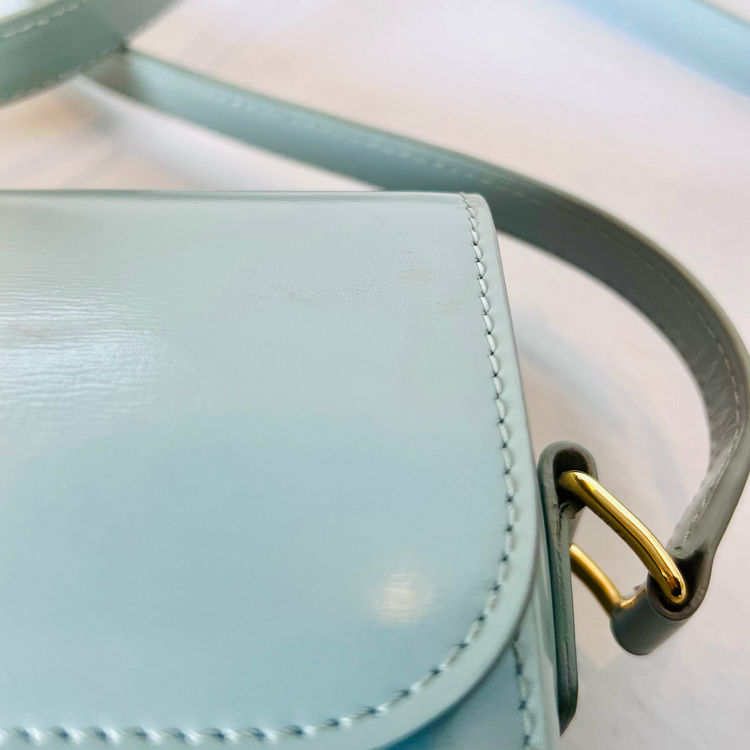 セリーヌ  （ブランドバッグ）の商品画像 - 査定依頼日：2025年4月8日 - 最高査定価格：220,000円