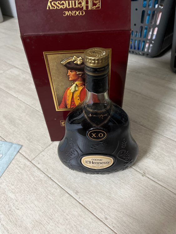 ヘネシーXO（お酒）の商品画像 - 査定依頼日：2022年10月4日 - 最高査定価格：20,000円