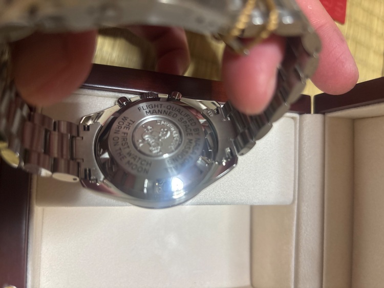 オメガ スピードマスター 3570.3（高級時計）の商品画像 - 査定依頼日：2025年6月12日 - 最高査定価格：2,650,000円