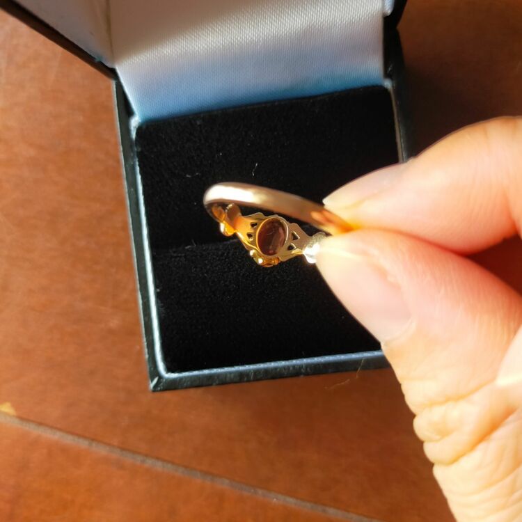ガーネットのリング（金・貴金属）の商品画像 - 査定依頼日：2025年9月26日 - 最高査定価格：20,000円