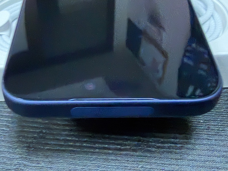 A3525（スマホ）の商品画像 - 査定依頼日：2026年9月19日 - 最高査定価格：167,000円