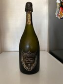 シャンパン ドン・ペリニヨン （お酒）の商品画像 - 査定依頼日：2024年9月26日 - 最高査定価格：18,000円