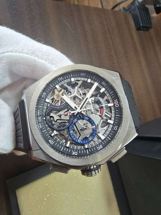 ゼニス その他 ゼニスデファイ 95.9000.9004/78.R782（高級時計）の商品画像 - 査定依頼日：2025年6月2日 - 最高査定価格：830,000円