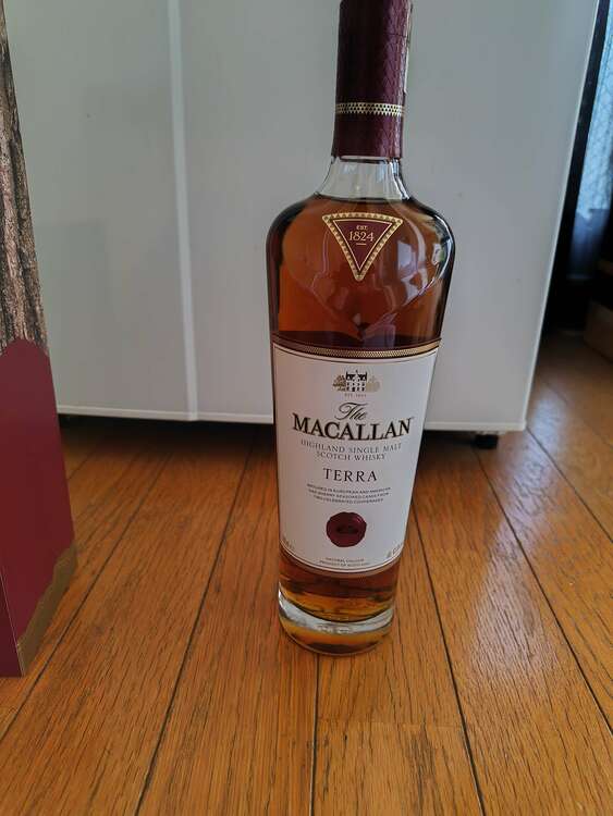 ウイスキー マッカラン （お酒）の商品画像 - 査定依頼日：2025年5月20日 - 最高査定価格：13,000円