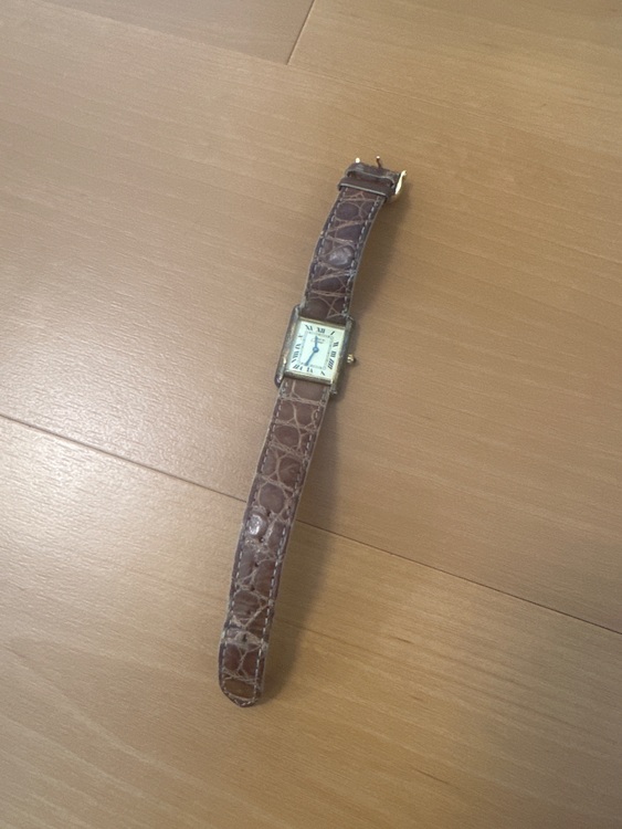 カルティエタンク（高級時計）の商品画像 - 査定依頼日：2025年11月19日 - 最高査定価格：220,000円