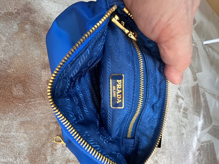 プラダ  （ブランドバッグ）の商品画像 - 査定依頼日：2026年2月4日 - 最高査定価格：22,000円