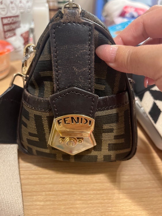 フェンディ（ブランドバッグ）の商品画像 - 査定依頼日：2026年9月16日 - 最高査定価格：55,000円