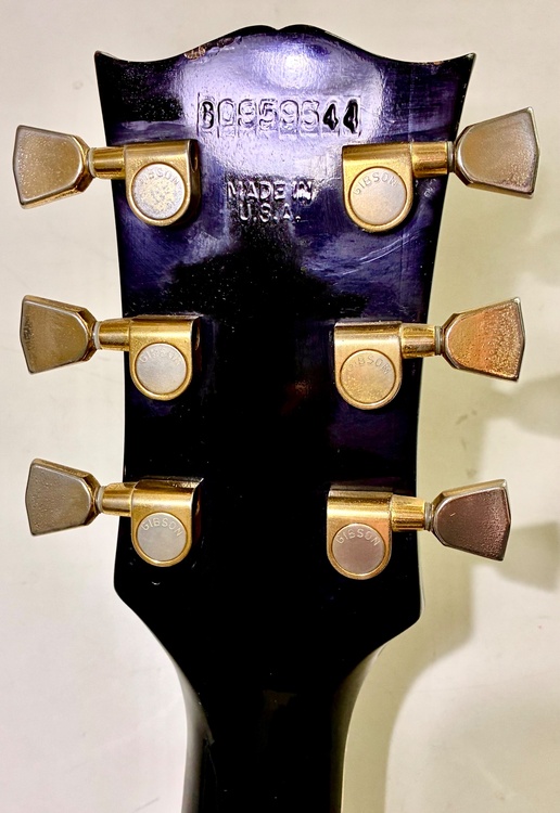 Gibson Les PAUL Custom 1989年model（ピアノ・楽器・PA機材）の商品画像 - 査定依頼日：2026年4月16日 - 最高査定価格：100,000円