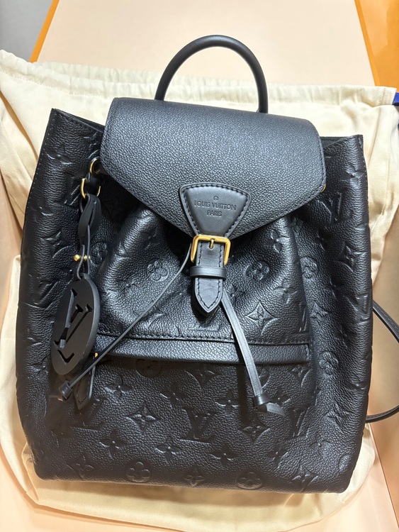 モンスリPM（ブランドバッグ）の商品画像 - 査定依頼日：2025年7月14日 - 最高査定価格：250,000円