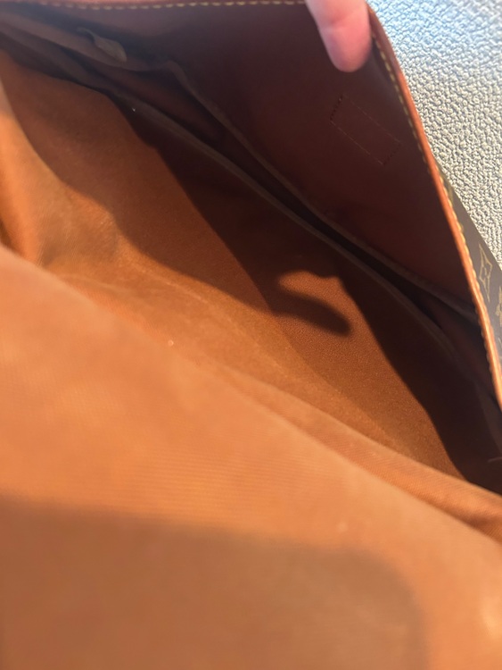 ソミュール30（ブランドバッグ）の商品画像 - 査定依頼日：2025年11月4日 - 最高査定価格：75,000円