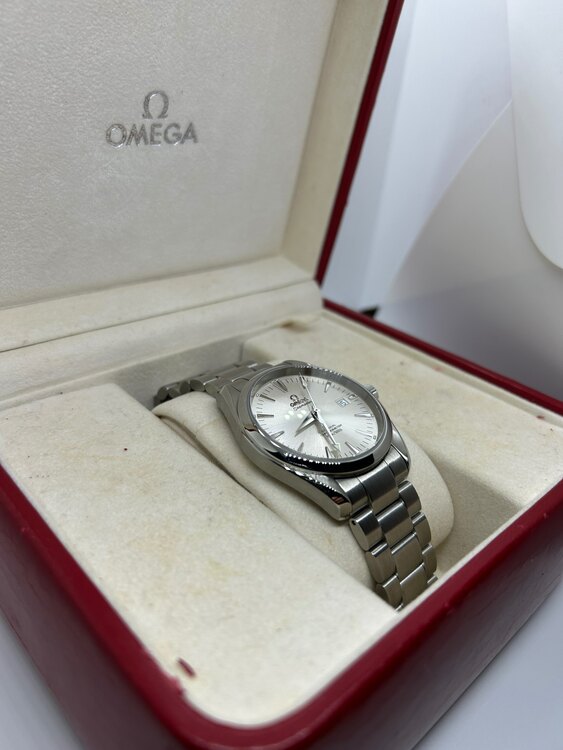 オメガ シーマスター 2503.3000（高級時計）の商品画像 - 査定依頼日：2025年4月28日 - 最高査定価格：350,000円