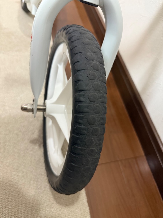 ストライダー（自転車）の商品画像 - 査定依頼日：2025年8月4日 - 最高査定価格：4,000円