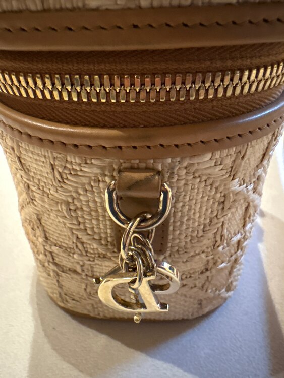 バニティ（ブランドバッグ）の商品画像 - 査定依頼日：2025年5月10日 - 最高査定価格：250,000円