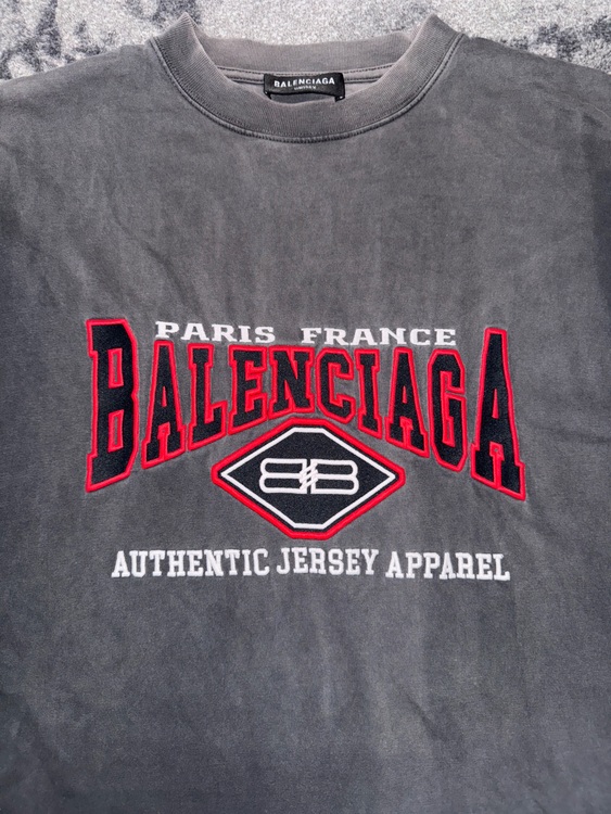 バレンシアガ  （ブランドバッグ）の商品画像 - 査定依頼日：2025年8月10日 - 最高査定価格：40,000円