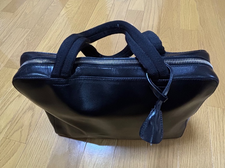 プラダ  （ブランドバッグ）の商品画像 - 査定依頼日：2026年1月30日 - 最高査定価格：15,000円