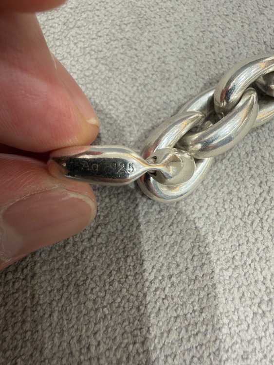 エルメス アクロバット MM（金・貴金属）の商品画像 - 査定依頼日：2026年10月29日 - 最高査定価格：4,000,000円