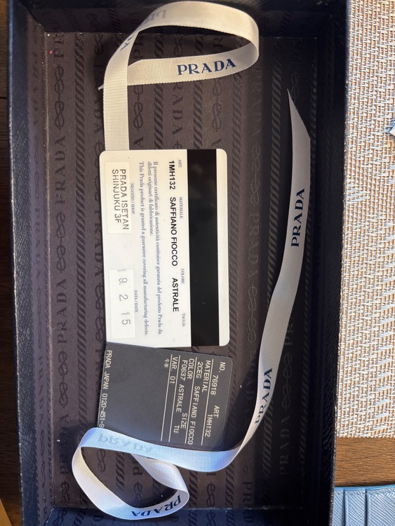 プラダ  （ブランドバッグ）の商品画像 - 査定依頼日：2025年11月3日 - 最高査定価格：50,000円