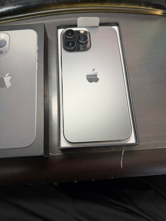 iPhone iPhone 13 Pro Max 256GB Softbank（スマホ）の商品画像 - 査定依頼日：2026年7月5日 - 最高査定価格：65,000円