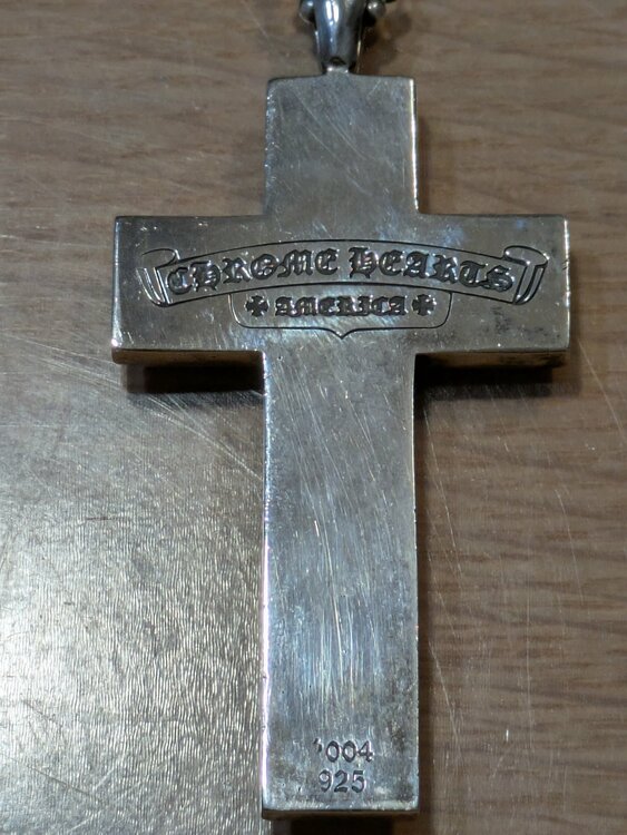 マルチモチーフクロスネックレス（古着・ファッション）の商品画像 - 査定依頼日：2026年4月1日 - 最高査定価格：85,000円