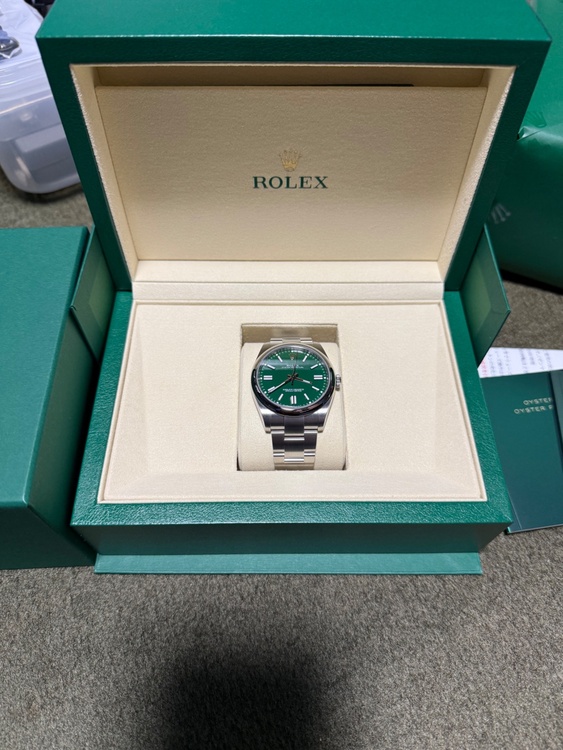 オイスターパーペチュアル41ミリ（高級時計）の商品画像 - 査定依頼日：2026年1月13日 - 最高査定価格：1,700,000円